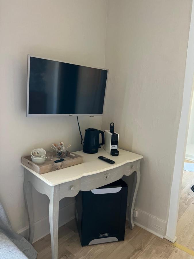 L'Escale Chambres Et Table D'Hotes Verdun-sur-le-Doubs Екстериор снимка