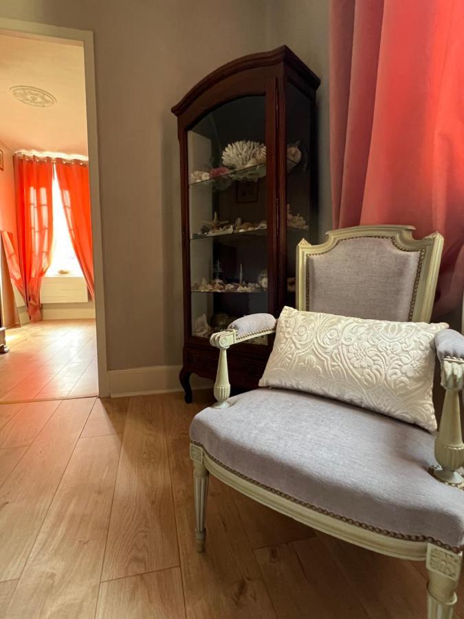 L'Escale Chambres Et Table D'Hotes Verdun-sur-le-Doubs Екстериор снимка