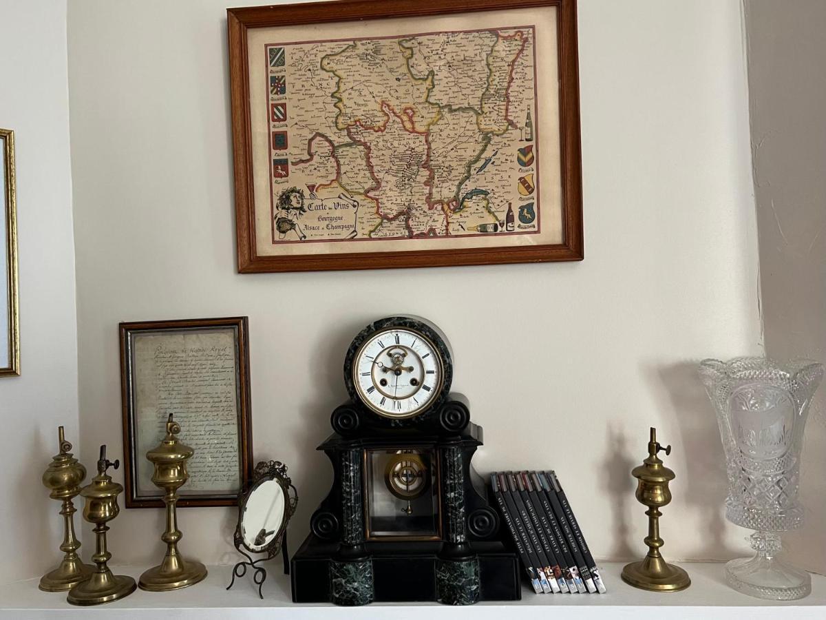 L'Escale Chambres Et Table D'Hotes Verdun-sur-le-Doubs Екстериор снимка