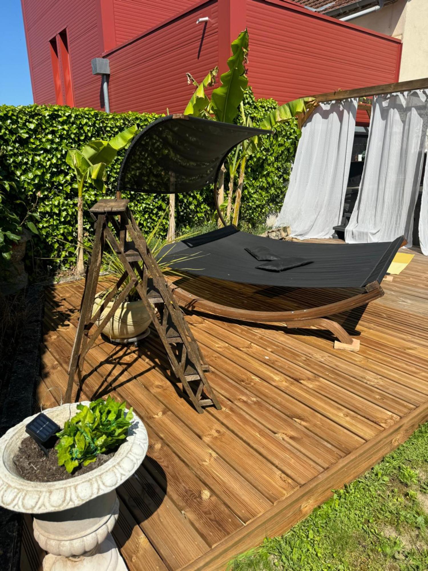 L'Escale Chambres Et Table D'Hotes Verdun-sur-le-Doubs Екстериор снимка