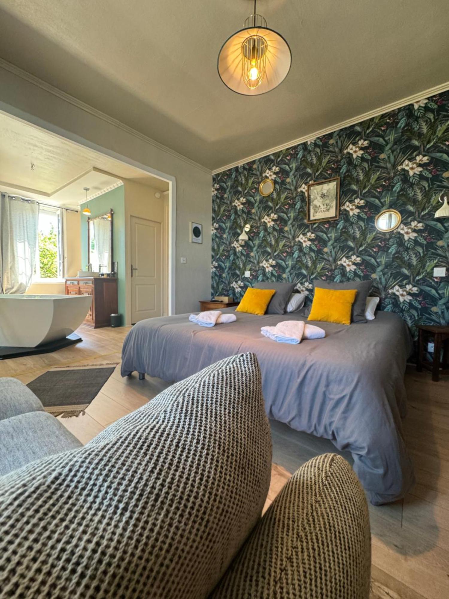L'Escale Chambres Et Table D'Hotes Verdun-sur-le-Doubs Екстериор снимка