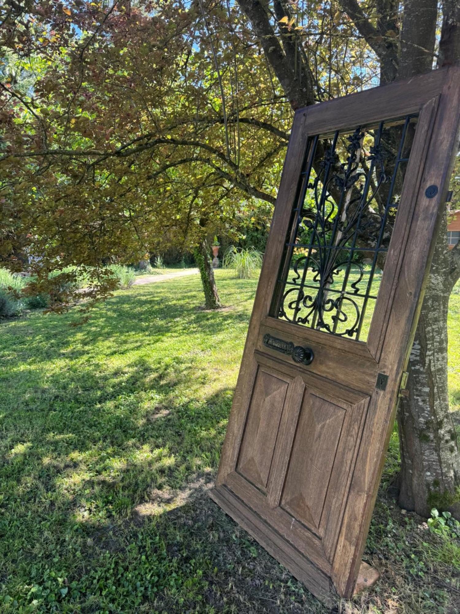 L'Escale Chambres Et Table D'Hotes Verdun-sur-le-Doubs Екстериор снимка